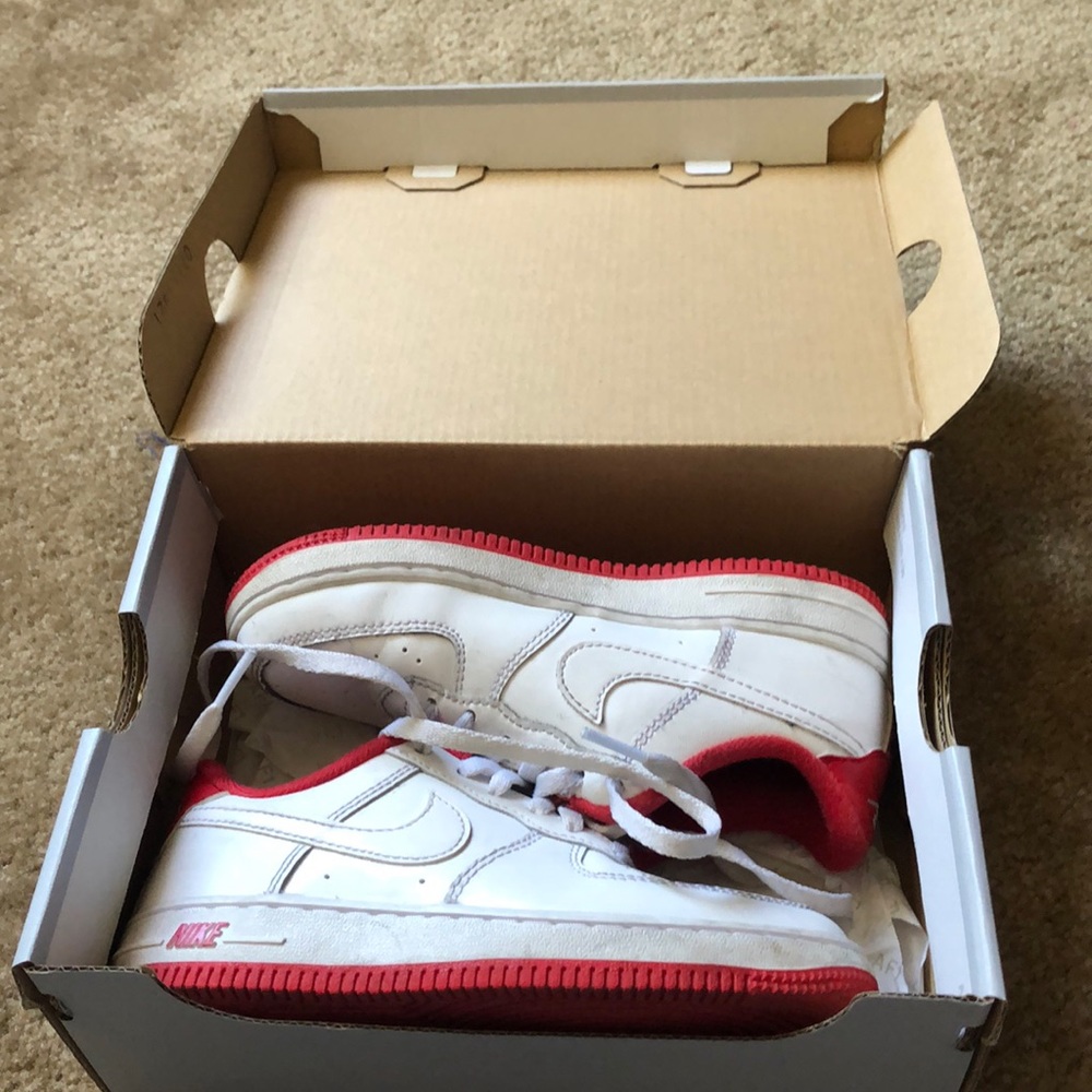 boys air force 1’s